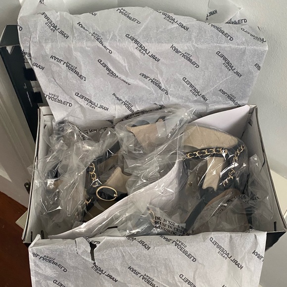 Karl Lagerfeld Paris The Daisy Suede Sandal - Picture 13 of 15